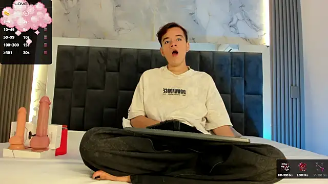 bunny maxi online show from October 24, 12:37 pm