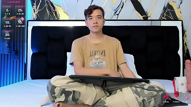 bunny maxi online show from October 25, 12:39 pm