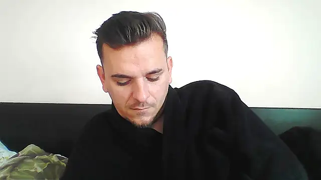 Huge cock22cm online show from October 25, 6:56 am