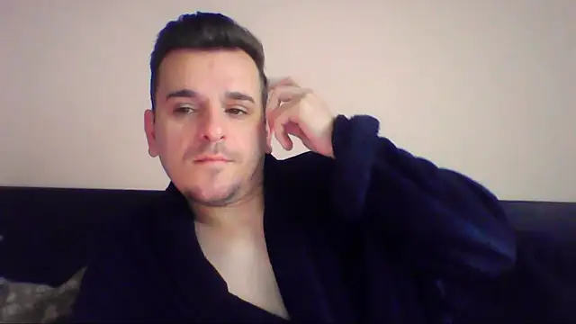 Huge cock22cm online show from January 15, 6:50 am