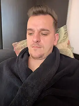 Huge cock22cm online show from March 10, 7:12 am