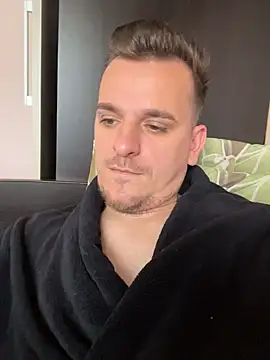 Huge cock22cm online show from May 31, 6:52 am
