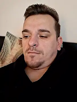 Huge cock22cm online show from January 13, 6:39 am