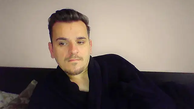 Huge cock22cm online show from December 2, 6:48 am