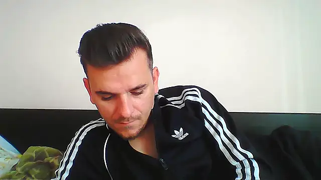 Huge cock22cm online show from October 29, 6:34 am