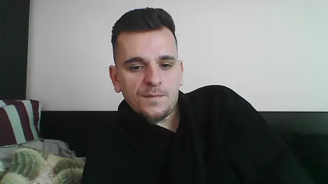 Huge cock22cm online show from March 20, 7:47 am