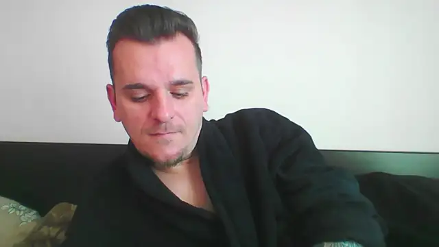 Huge cock22cm online show from April 26, 7:27 am