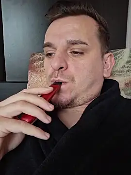 Huge cock22cm online show from February 19, 8:11 am