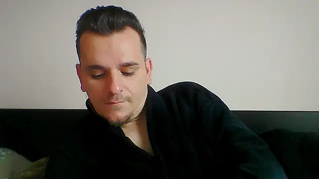 Huge cock22cm online show from April 22, 7:26 am