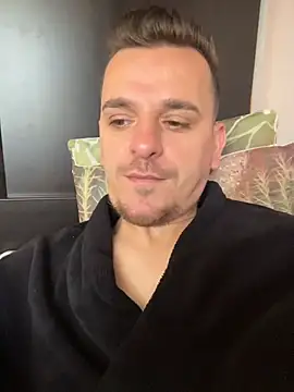 Huge cock22cm online show from May 29, 6:41 am
