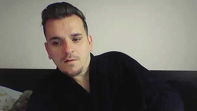 Huge cock22cm online show from November 28, 8:36 am