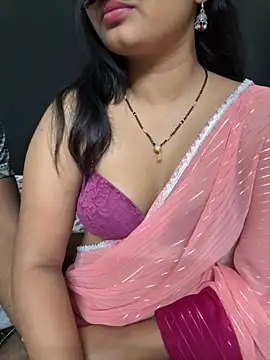 Snapshot of Magical-Couple-telugu chatting on September 27, 9:43 pm Magical-Couple-telugu online show from September 27, 9:43 pm
