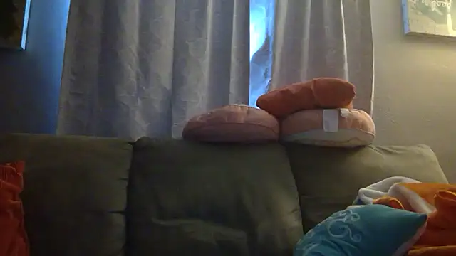 Snapshot of VitaminDrewFl chatting on January 15, 2:20 pm VitaminDrewFl online show from January 15, 2:20 pm