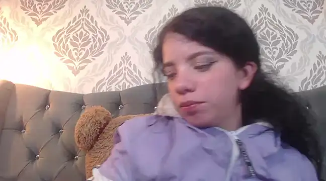 EmmaCowperr online show from February 26, 7:42 pm