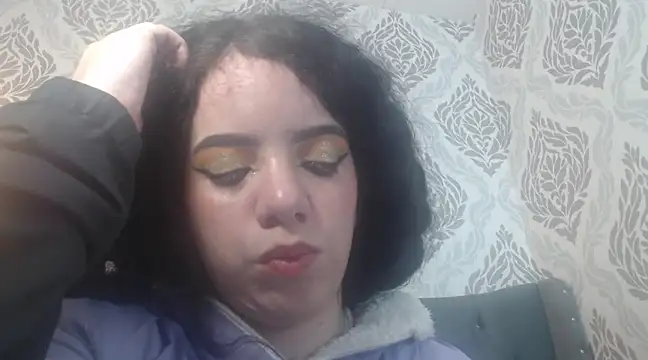 EmmaCowperr online show from March 21, 2:51 pm