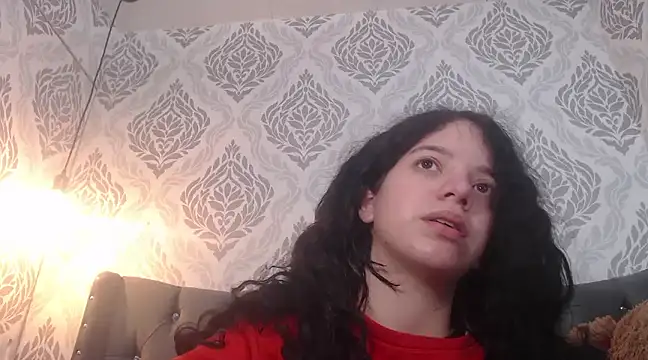 EmmaCowperr online show from February 25, 1:10 pm