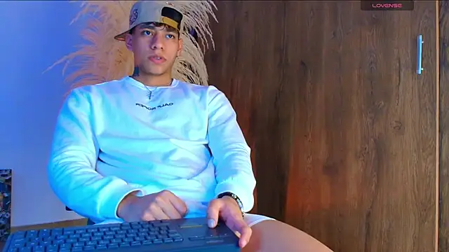 Josep Davies online show from October 26, 7:36 pm