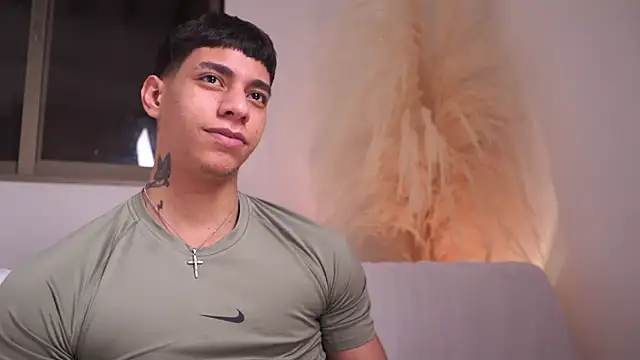 Josep Davies online show from March 8, 2:04 am