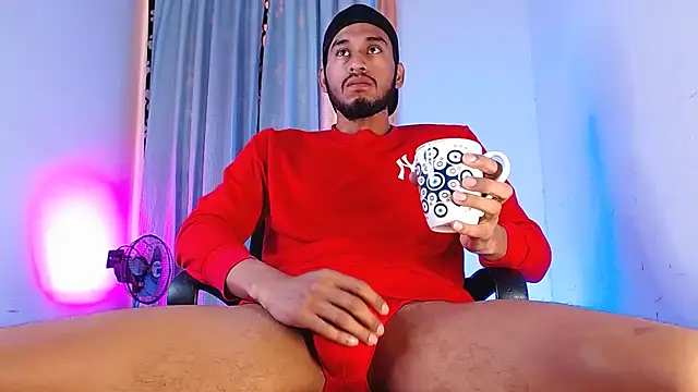 Snapshot of DanteSantoro chatting on February 14, 1:44 pm DanteSantoro online show from February 14, 1:44 pm