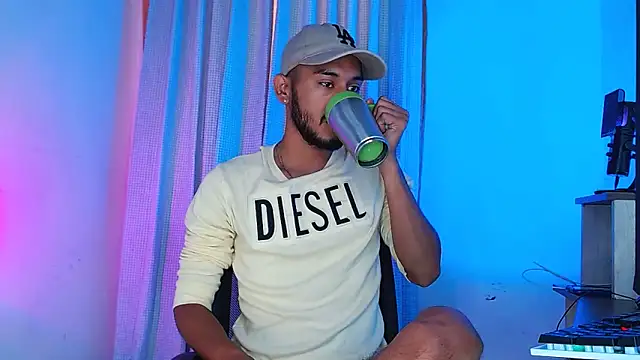 DanteSantoro online show from March 31, 11:45 am