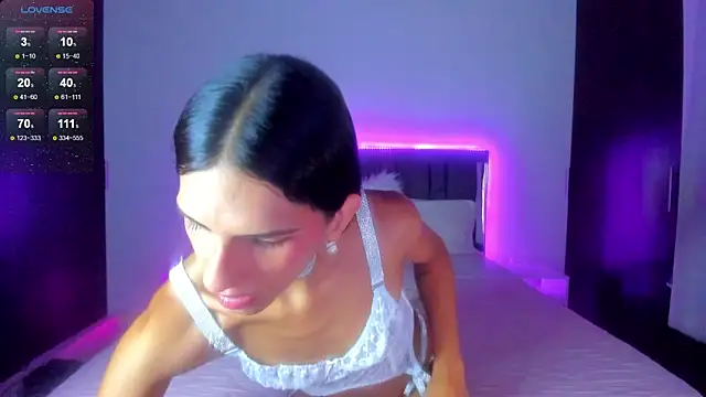 AlanaSofiia online show from February 27, 3:26 pm