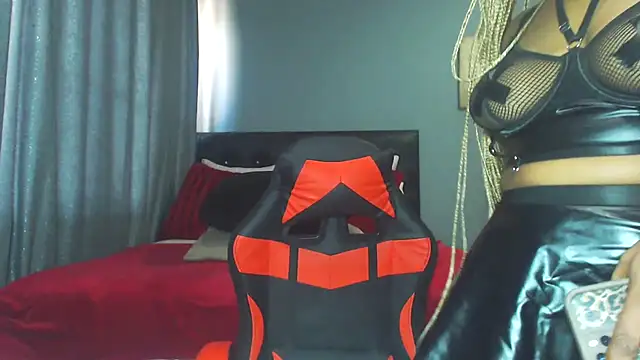 Fiercefoxxy online show from November 21, 7:07 am