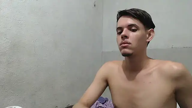 MicaelRian69 online show from June 15, 9:47 pm
