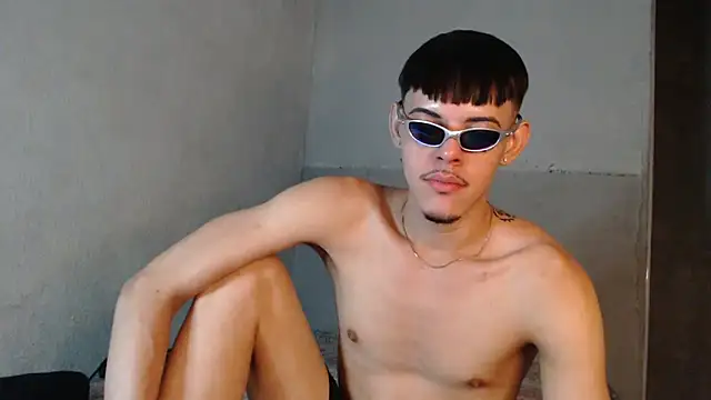 MicaelRian69 online show from October 26, 2:45 am