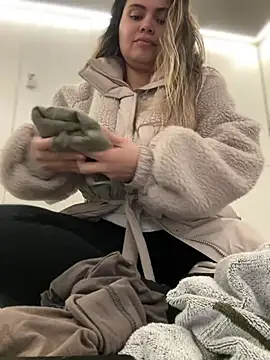 melanny10 online show from January 18, 3:27 pm