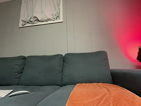 mouser21212 online show from February 24, 7:33 am