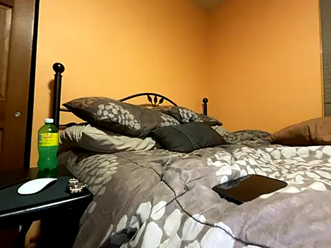 mouser21212 online show from September 11, 10:21 pm