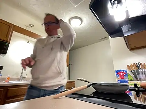 mouser21212 online show from February 22, 1:57 pm