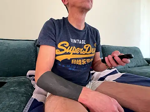 mouser21212 online show from January 12, 9:41 pm