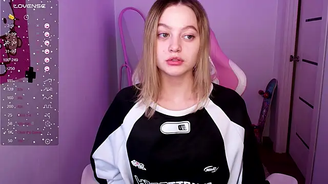 Snapshot of n0_nude chatting on January 14, 9:09 pm n0 nude online show from January 14, 9:09 pm