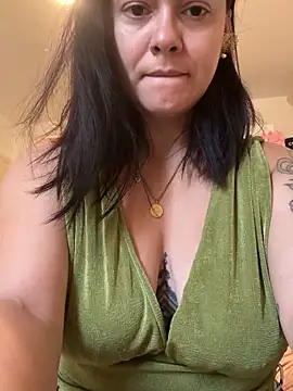 Luccreccia  online show from May 27, 8:43 am
