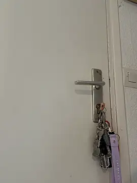 Luccreccia  online show from March 12, 11:36 am