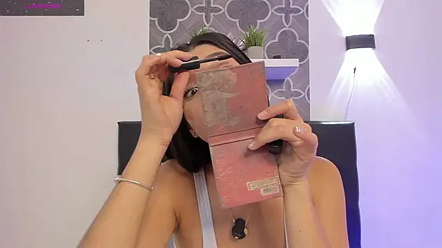 katybabyg online show from April 2, 12:34 pm