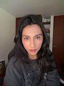Snapshot of Dahian-peach chatting on June 10, 8:54 pm Dahian-peach online show from June 10, 8:54 pm