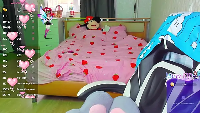 folinskayyya online show from March 18, 4:15 am