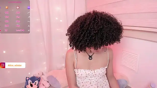 Alice winter  online show from July 29, 11:15 pm