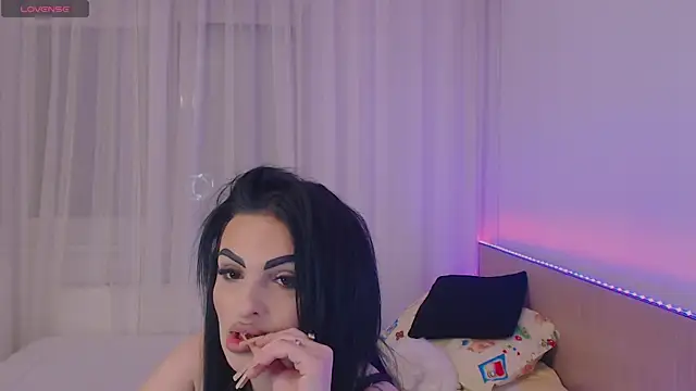 jesselines  online show from May 17, 4:07 pm