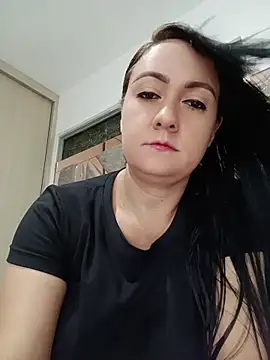 Snapshot of taalia chatting on May 30, 12:28 am taalia online show from May 30, 12:28 am