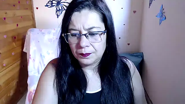 Snapshot of lilisa777 chatting on September 30, 9:43 pm lilisa777 online show from September 30, 9:43 pm