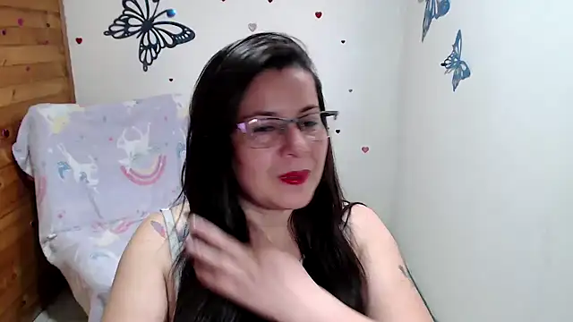 lilisa777 online show from March 30, 9:38 pm