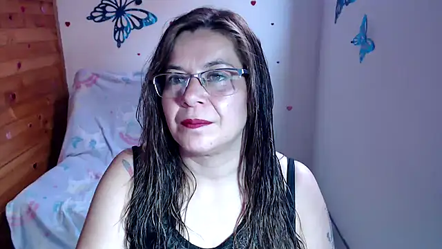 lilisa777 online show from December 19, 9:06 pm