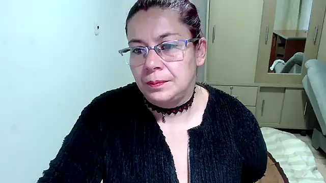 Snapshot of lilisa777 chatting on March 18, 9:56 am lilisa777 online show from March 18, 9:56 am
