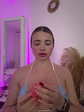 Ashleyjenner  online show from January 16, 12:14 am