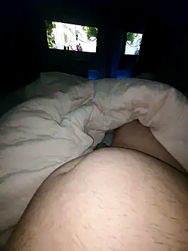 roxy bigtits1 online show from January 12, 12:07 am