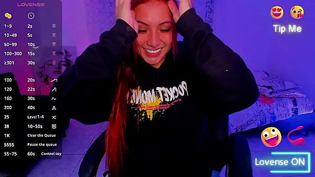 Snapshot of KetziaDoll chatting on January 17, 4:16 am KetziaDoll online show from January 17, 4:16 am