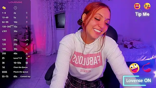 Snapshot of KetziaDoll chatting on February 6, 2:40 am KetziaDoll online show from February 6, 2:40 am